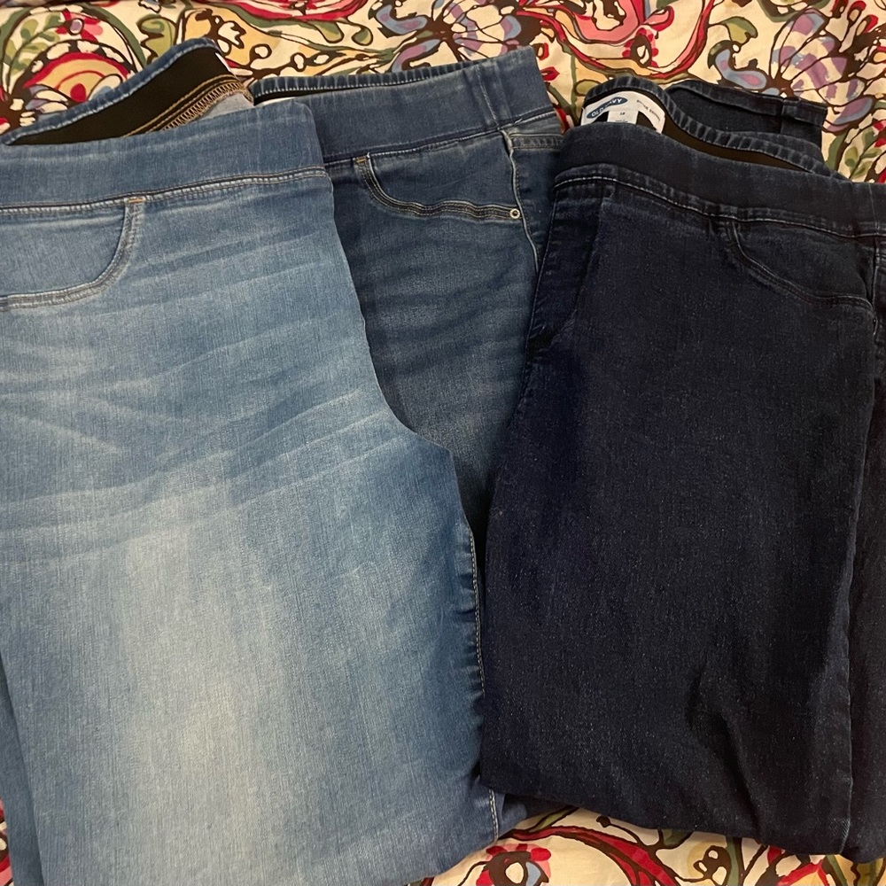 Bundle of 3 Pairs Old Navy Jeans/Jeggings
